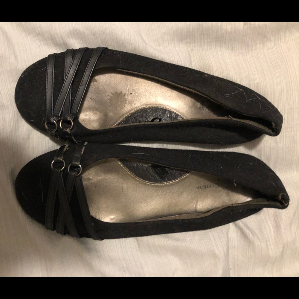Black flats